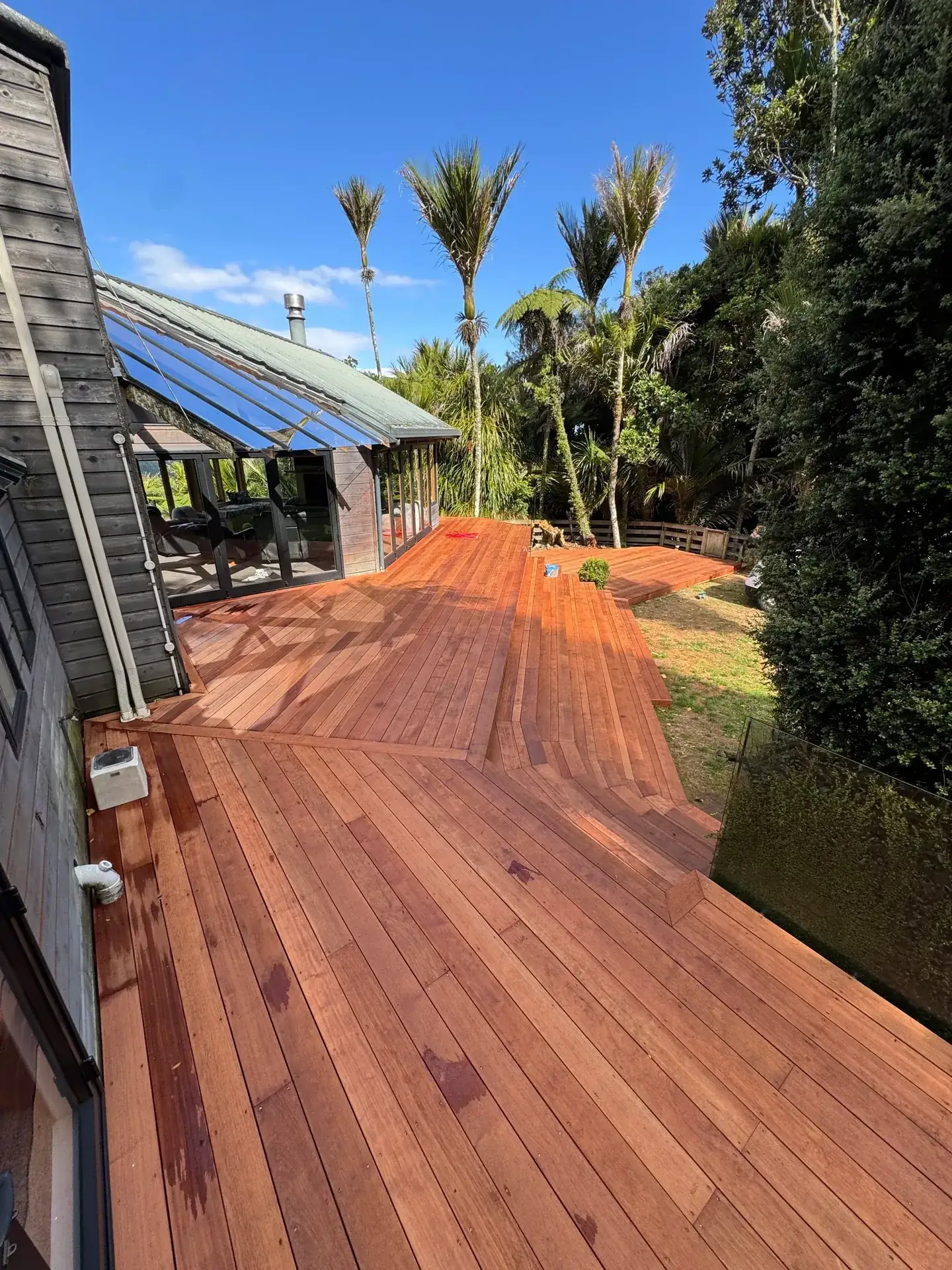 Hardwood deck construction Auckland residential property