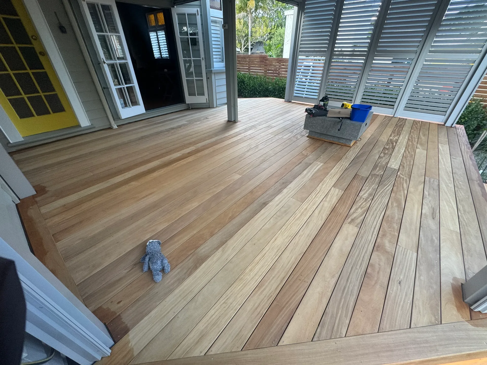 Completed timber deck build - O'Neill Construction Auckland